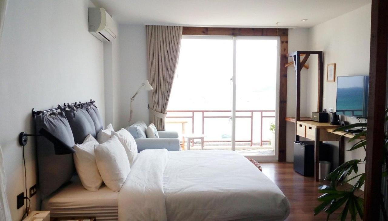Il Piccolo Polpo Hotel Нануан Екстериор снимка