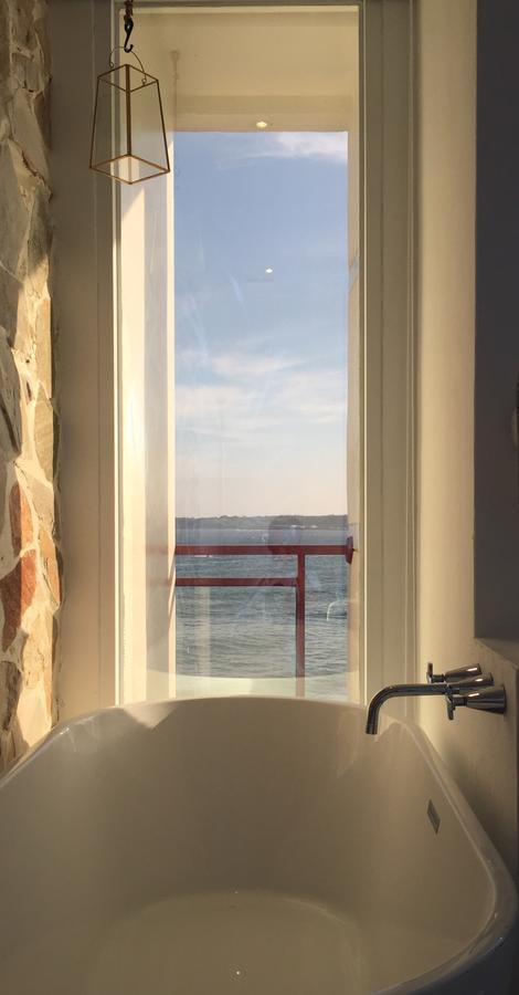 Il Piccolo Polpo Hotel Нануан Екстериор снимка